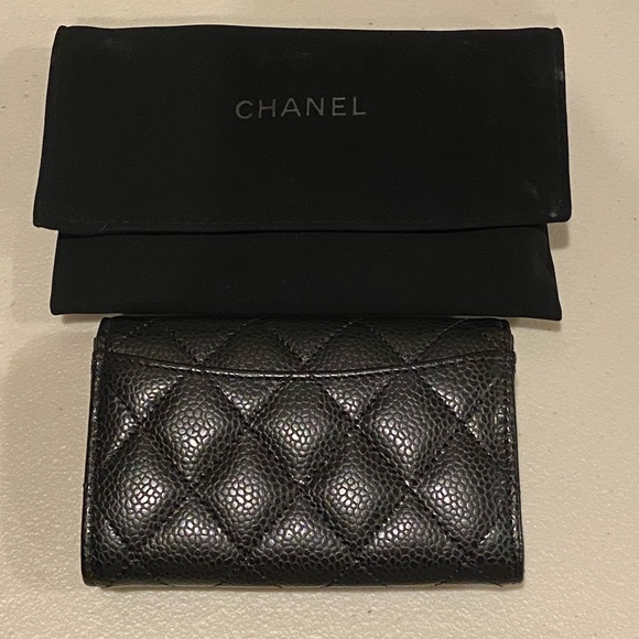 Chanel Quilted Caviar Card Holder - Picture 5 of 6